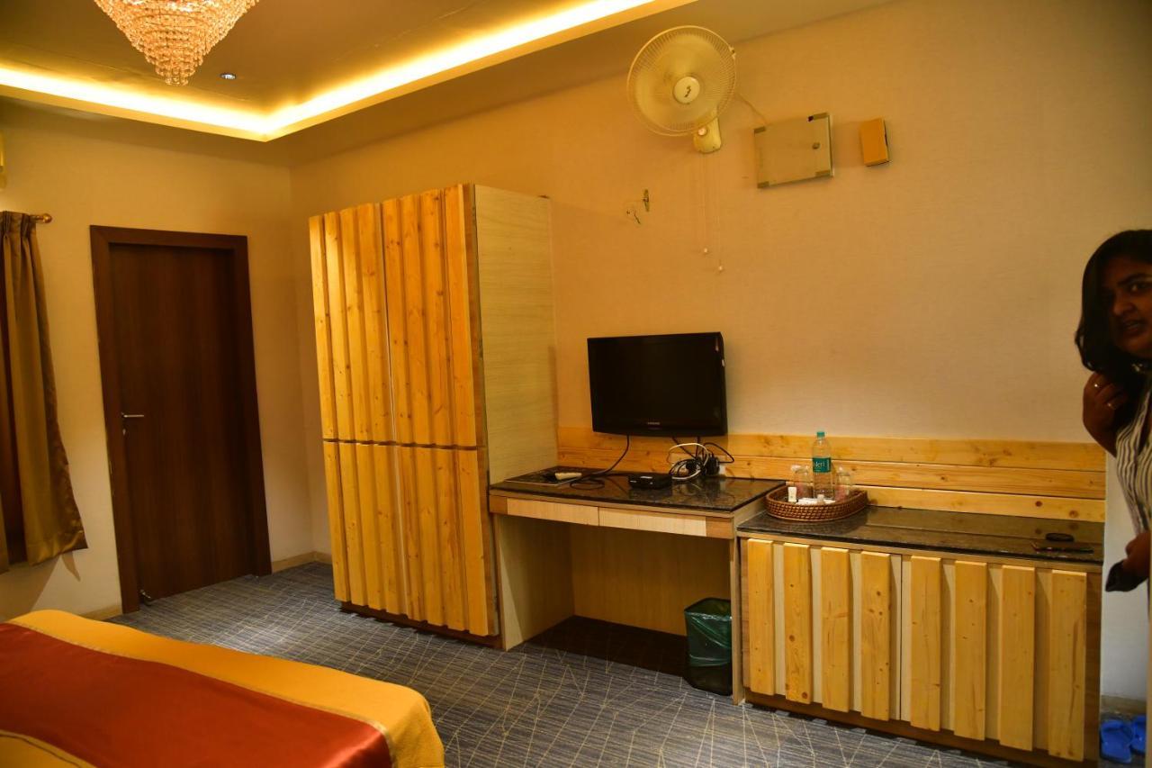 Wildernest Hilltop Resort Mangvadi Dış mekan fotoğraf