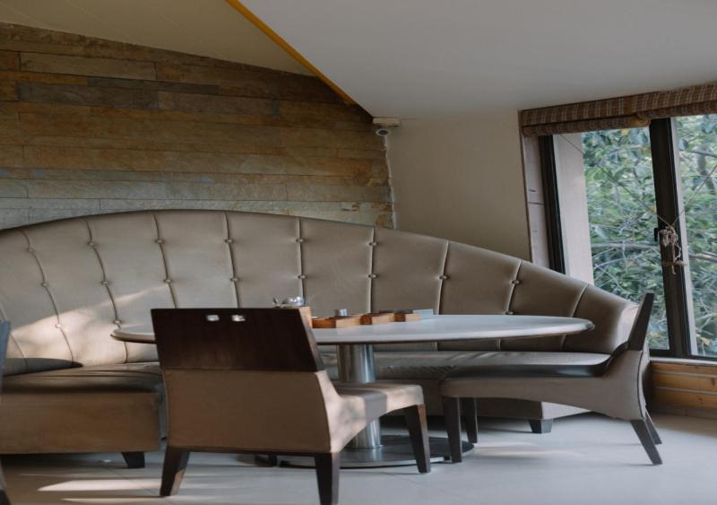 Wildernest Hilltop Resort Mangvadi Dış mekan fotoğraf